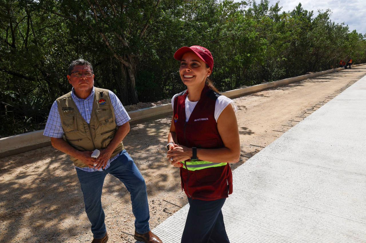 uploads/6/32/01 (2422).Jpeg